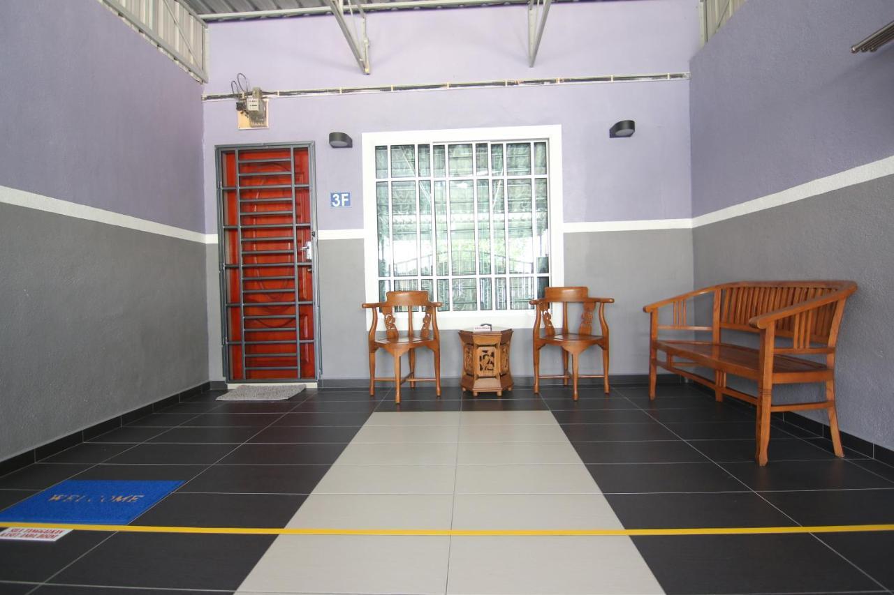 Homestay Hj Esmon 3 Uthm ปาริตราจา ภายนอก รูปภาพ